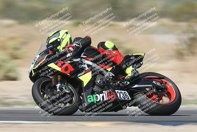 media/Nov-01-2025-CVMA (Sat) [[fc0f7531b8]]/Race 7-Formula Twins-Formula 40 UL/